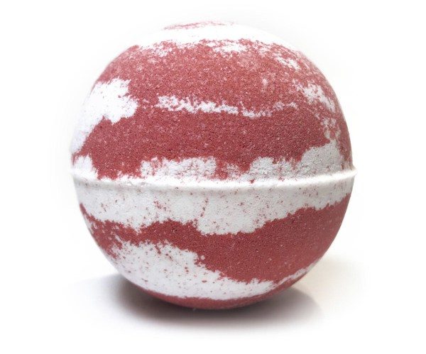 Nikki Stikki Botanicals – CBD Bath Bomb – Christmas Spirit Bomb (red/green) – 300mg CBD | Canna Cabana Canada