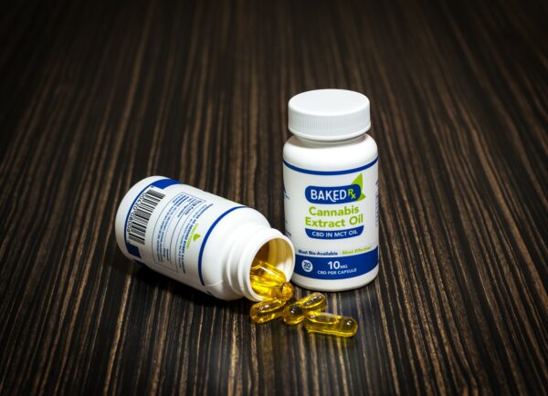 Baked Edibles – CBD Extract In MCT Oil Capsules 10mg or 20mg | Canna Cabana Canada