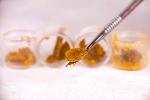 Cannabis shatter online in Canada | Canna Cabana Canada